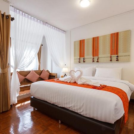 Baan Singharaj Hotel Chiang Mai Exterior photo