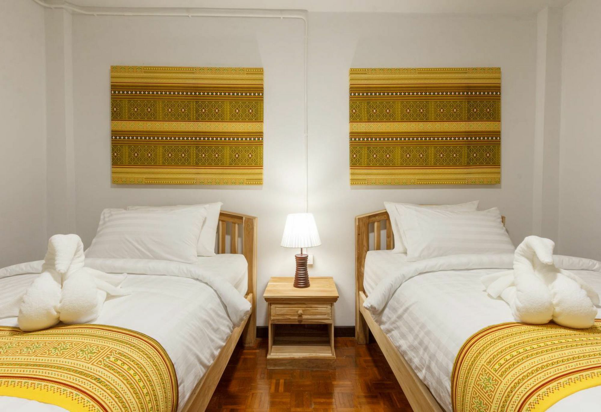 Baan Singharaj Hotel Chiang Mai Exterior photo